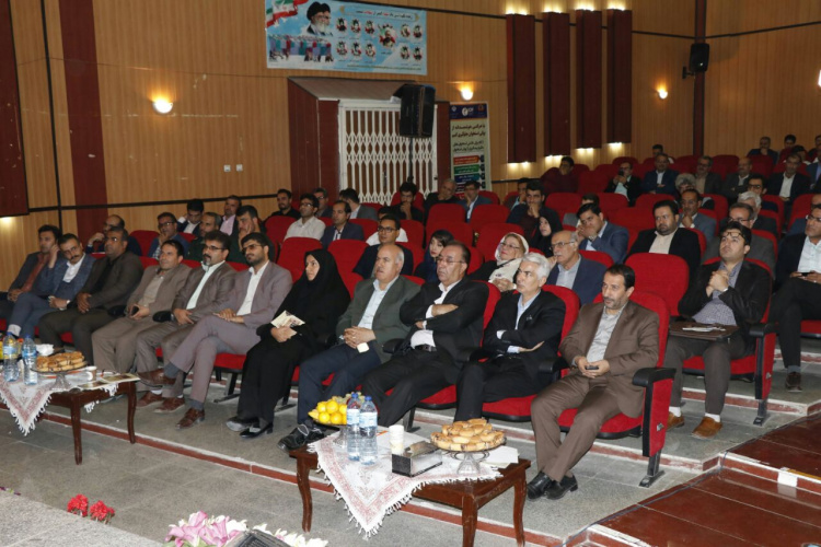 حضور معاون اجرایی مرکز بهداشت استان در مراسم نکوداشت و تودیع رییس شبکه بهداشت اشتیان، استان مرکزی، ۲۶ مهر ماه