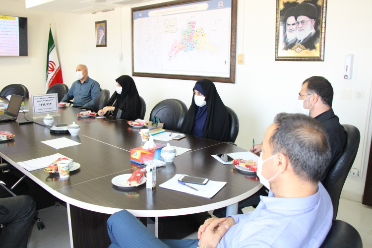 جلسه هماهنگی حمایت از مادران باردار و کودکان در بیماری کرونا ویروس، سالن جلسات مرکز بهداشت استان مرکزی، ۲ مهر ماه