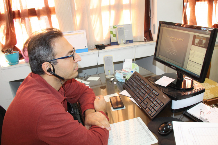 وبینار آموزشی رپیدتست، سالن جلسات مرکز بهداشت استان مرکزی، ۱۷ دی ماه