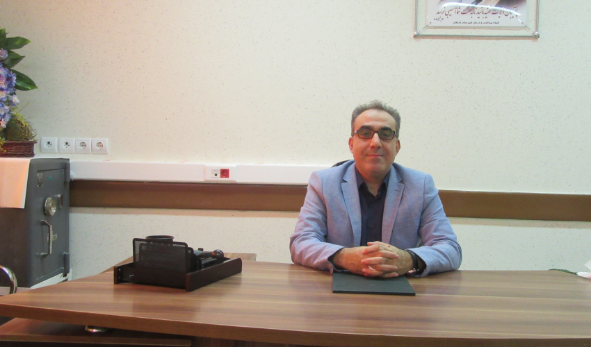 ۶۱ درصد از افراد بالای ۶۵ سال شهرستان فراهان علیه کرونا واکسینه شدند