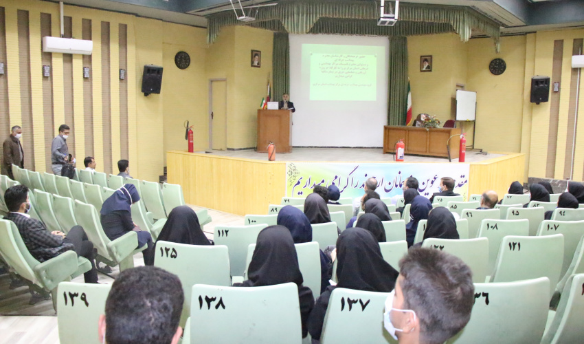 جلسه آمزشی ایمنی سازه ای و حریق بیمارستان ها، سالن جلسات مرکز بهداشت استان مرکزی، ۳ آبان ماه