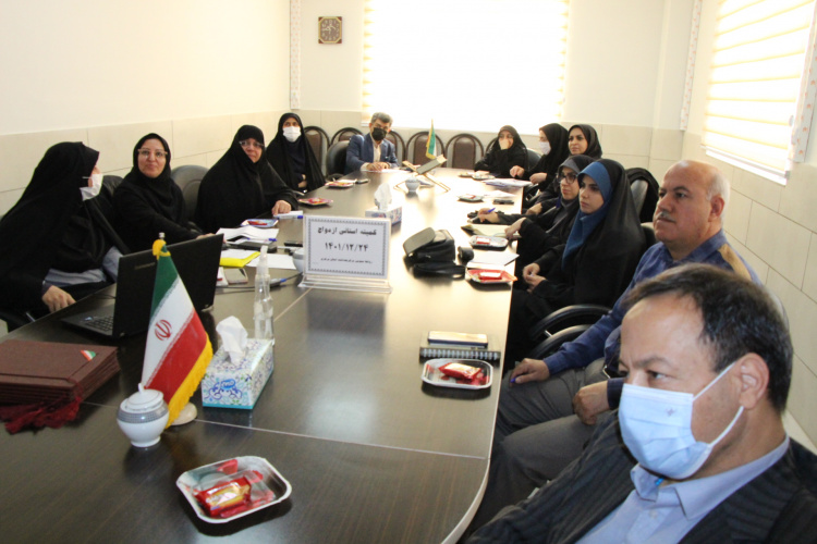 کمیته استانی ازدواج، سالن جلسات مرکز بهداشت استان مرکزی، ۲۴ اسفند ماه