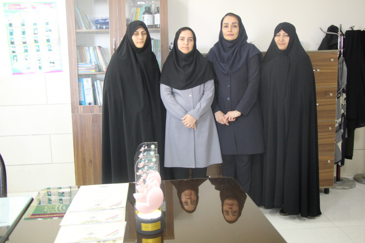 تجلیل از بانوان تاثیرگذار دانشگاه علوم پزشکی در اولین کنگره استانی بانوان استانداری، ۱۰ اردیبهشت ماه