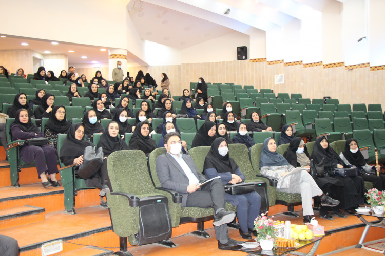 تقدیر از ماماهای نمونه مراکز بهداشتی و درمانی دانشگاه علوم پزشکی اراک، ۱۸ اردیبهشت ماه
