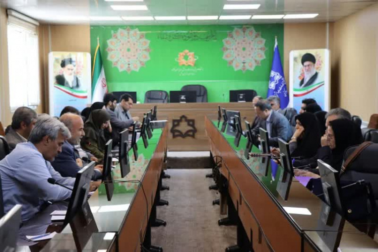 پانزدهمین جلسه #قرارگاه_جوانی_جمعیت با حضور رییس دانشگاه علوم پزشکی اراک و اعضا قرارگاه، معاونین و مدیران مربوطه+فیلم