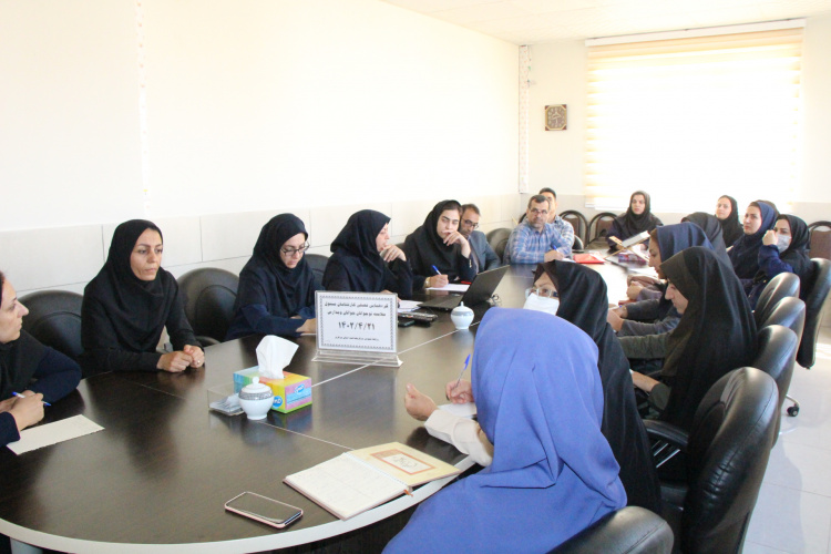 گردهمائی فصلی کارشناس مسوولان سلامت نوجوانان جوانان و مدارس ، سالن جلسات مرکز بهداشت استان مرکزی، ۲۱ تیر ماه