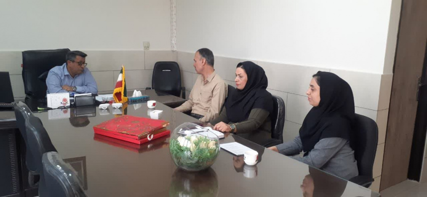 نشست سرپرست معاونت بهداشتی با رئیس و کارشناسان دبیرخانه ثبت سرطان