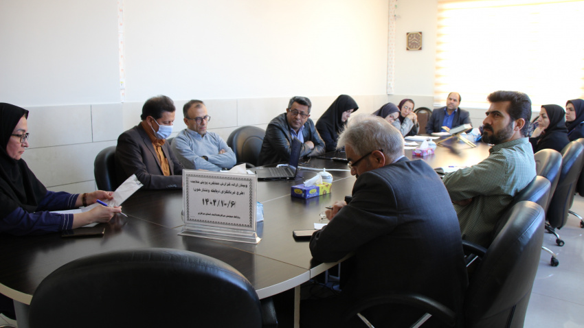 وبینار ارائه گزارش عملکرد پویش ملی سلامت"غربالگری دیابت و فشارخون بالا"، سالن جلسات مرکز بهداشت استان مرکزی، ۶ دی ماه