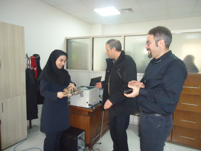 تقدیر از همکاران فعال در دوره آموزشی اطفا حریق و احیا قلبی ریوی