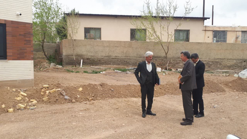 بازدید نماینده ریاست دانشگاه به همراه معاون اجرایی معاونت بهداشتی از پروژه های در حال ساخت شهرستان محلات