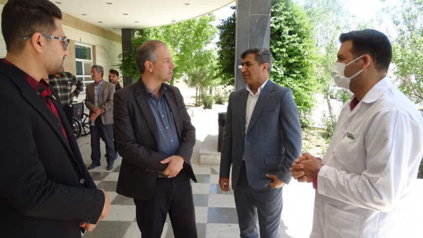بازدید معاون اجرایی معاونت بهداشتی دانشگاه از بیمارستان مهر شهرستان خنداب
