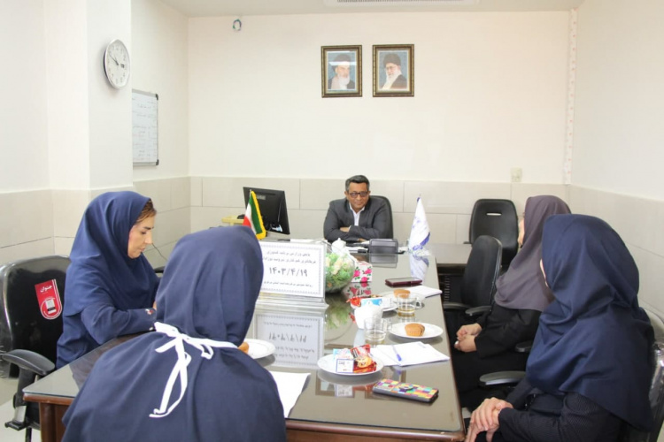 پایش وزارتی برنامه کشوری از نحوه غربالگری کم کاری تیروئید نوزدان معاونت بهداشت