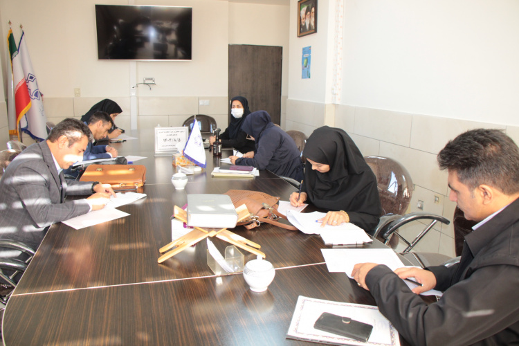 برگزاری آزمون حضوری دوره مهارت‌آموزی مربیان بهورزی در مرکز بهداشت استان