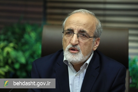 رفلاکس حنجره‌ای؛ علت پنهان گرفتگی صدا و سرفه‌های مزمن/ پرخوری مهم ترین علت رفلاکس